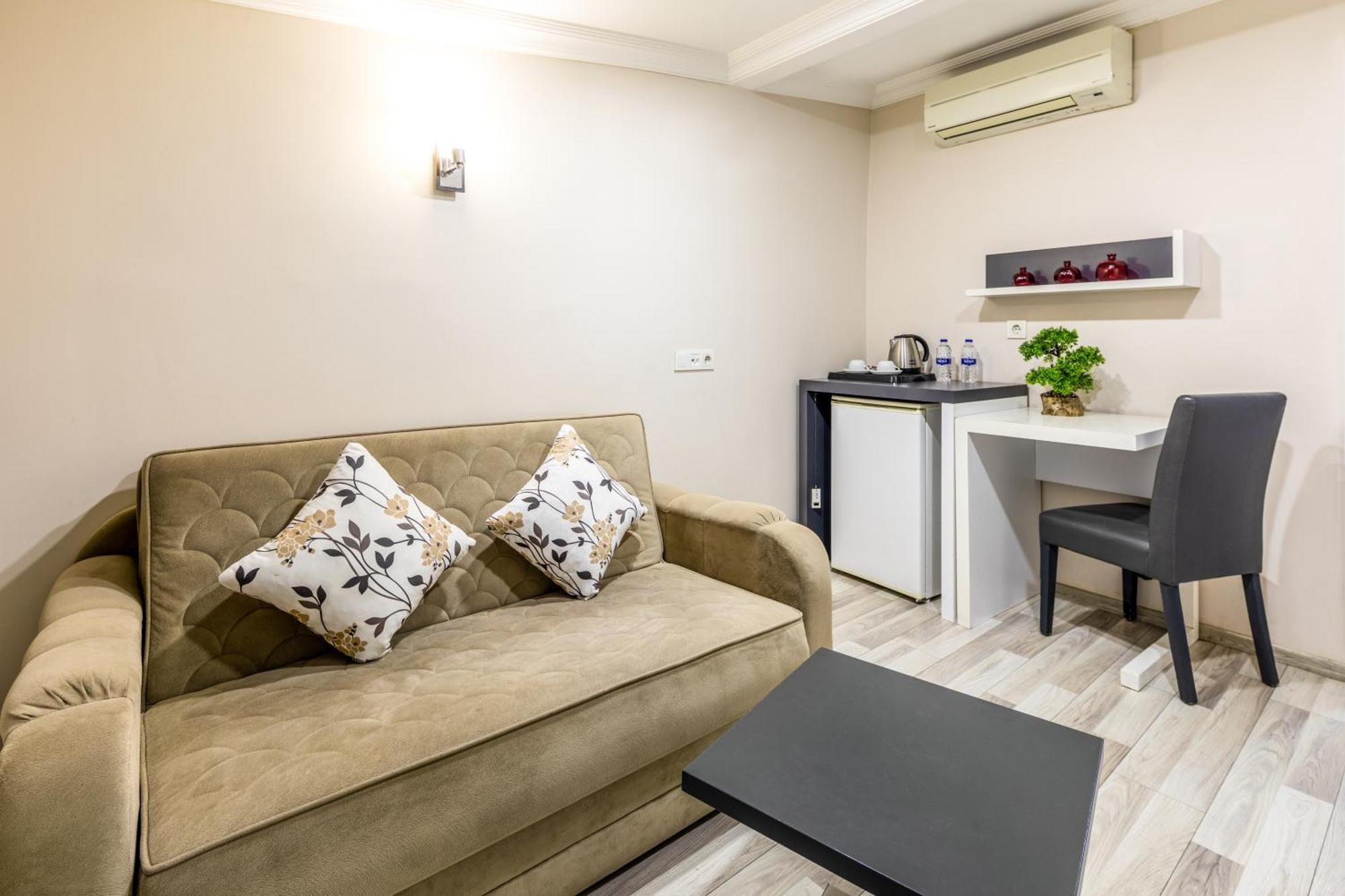 Hotels And Suites Platine Provincia di Istanbul Esterno foto