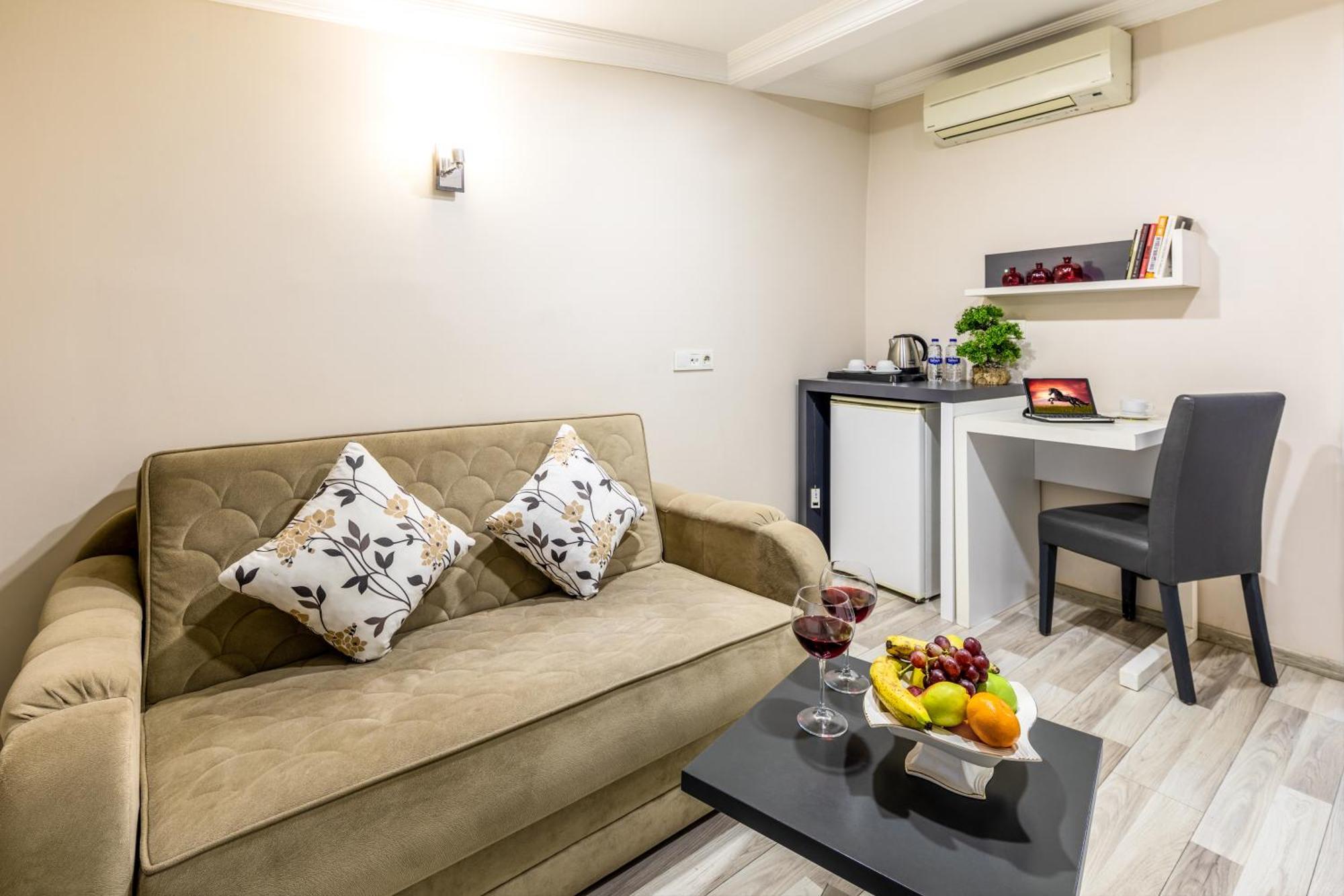 Hotels And Suites Platine Provincia di Istanbul Esterno foto