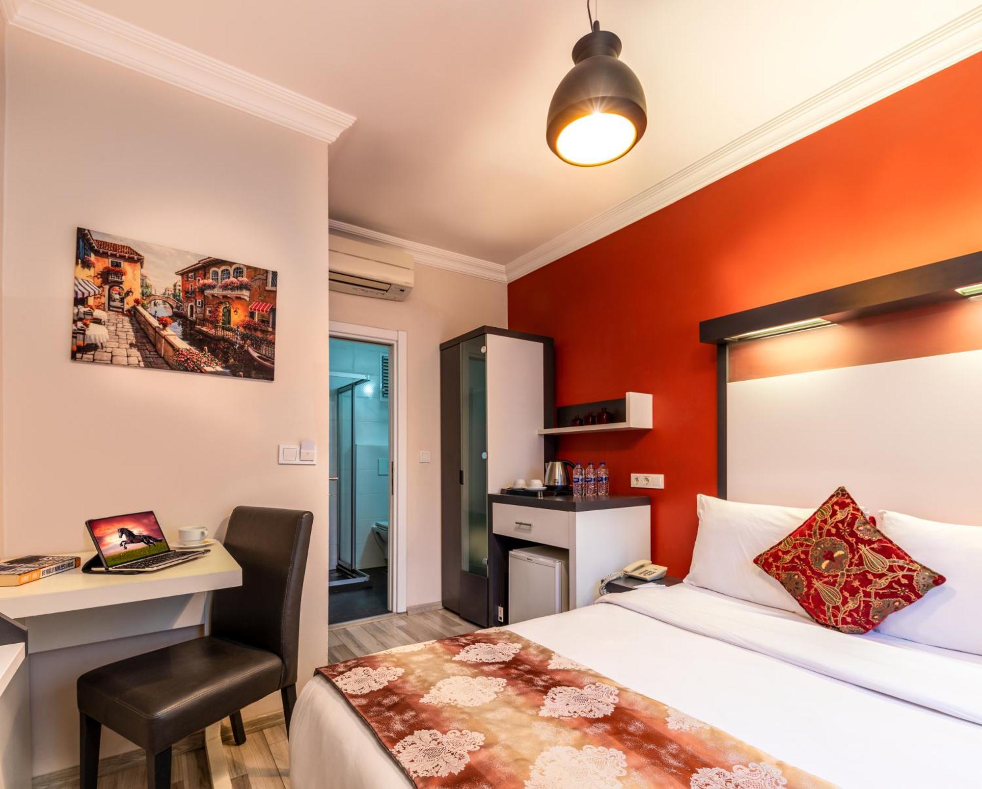 Hotels And Suites Platine Provincia di Istanbul Esterno foto