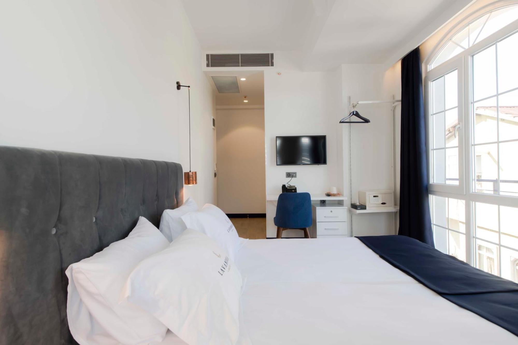 Hotels And Suites Platine Provincia di Istanbul Esterno foto