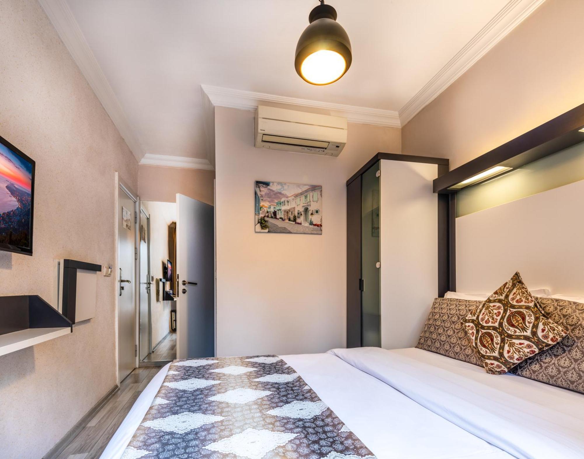 Hotels And Suites Platine Provincia di Istanbul Esterno foto